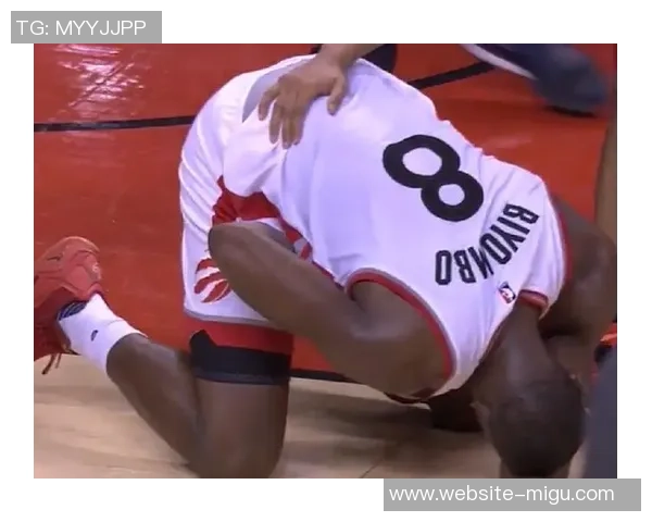 2016年东部决赛骑士与猛龙的激烈对决回顾与精彩瞬间分析