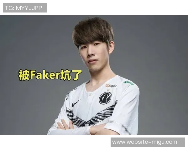 和平精英战术解析：IG战队中路突破策略全揭秘